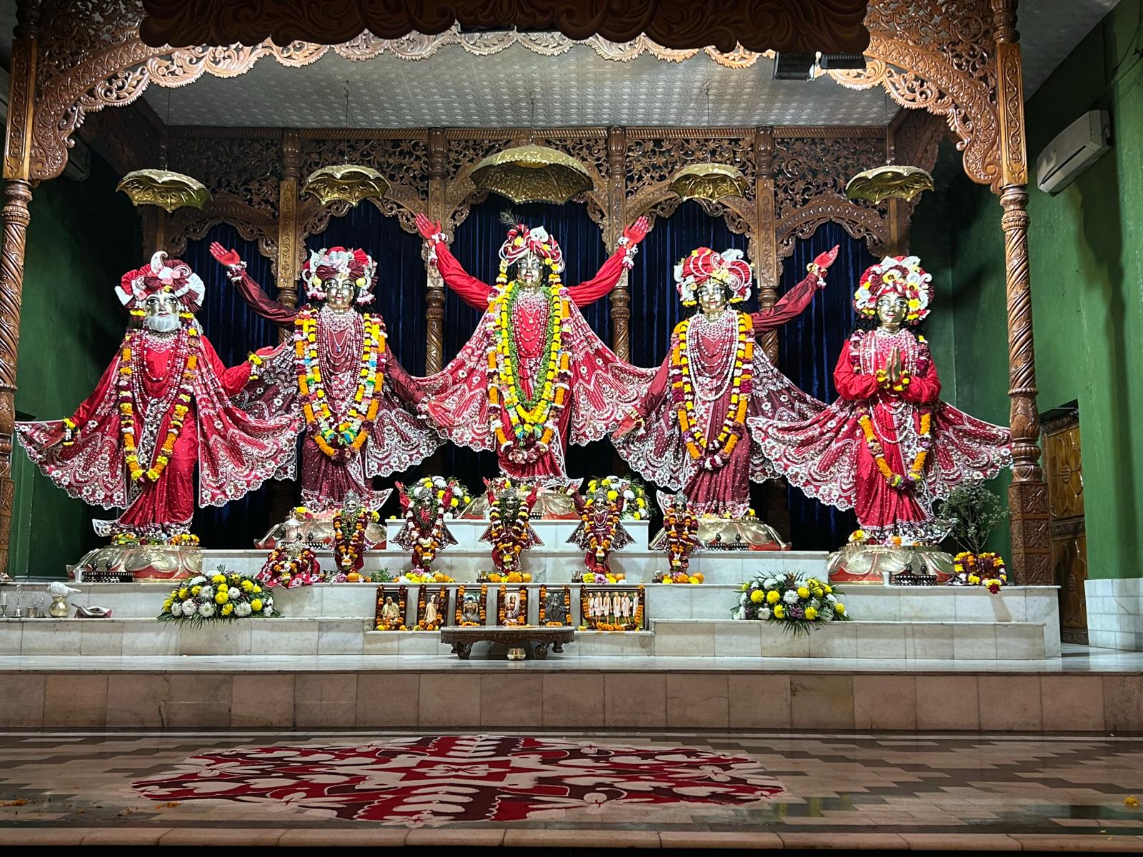 Shobna Krishna and Sri Krishna